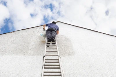 Peinture extérieure à la Chapelle-Saint-Sauveur — façades et ravalement
